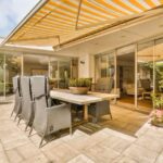 Retractable-Awning